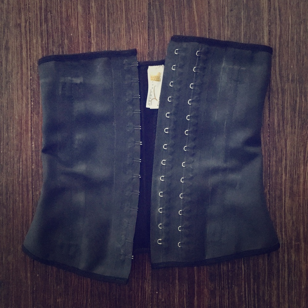 Waist Trainer